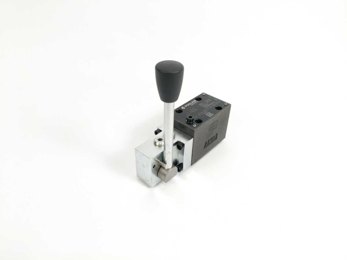 POCLAIN Hydraulics KV-4/2-5KO-6-RA51A Directional Control Valve