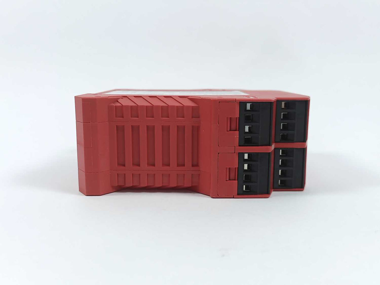 AB 440R-C23136 Ser. B, Guardmaster Safety Relay MSR131RTP