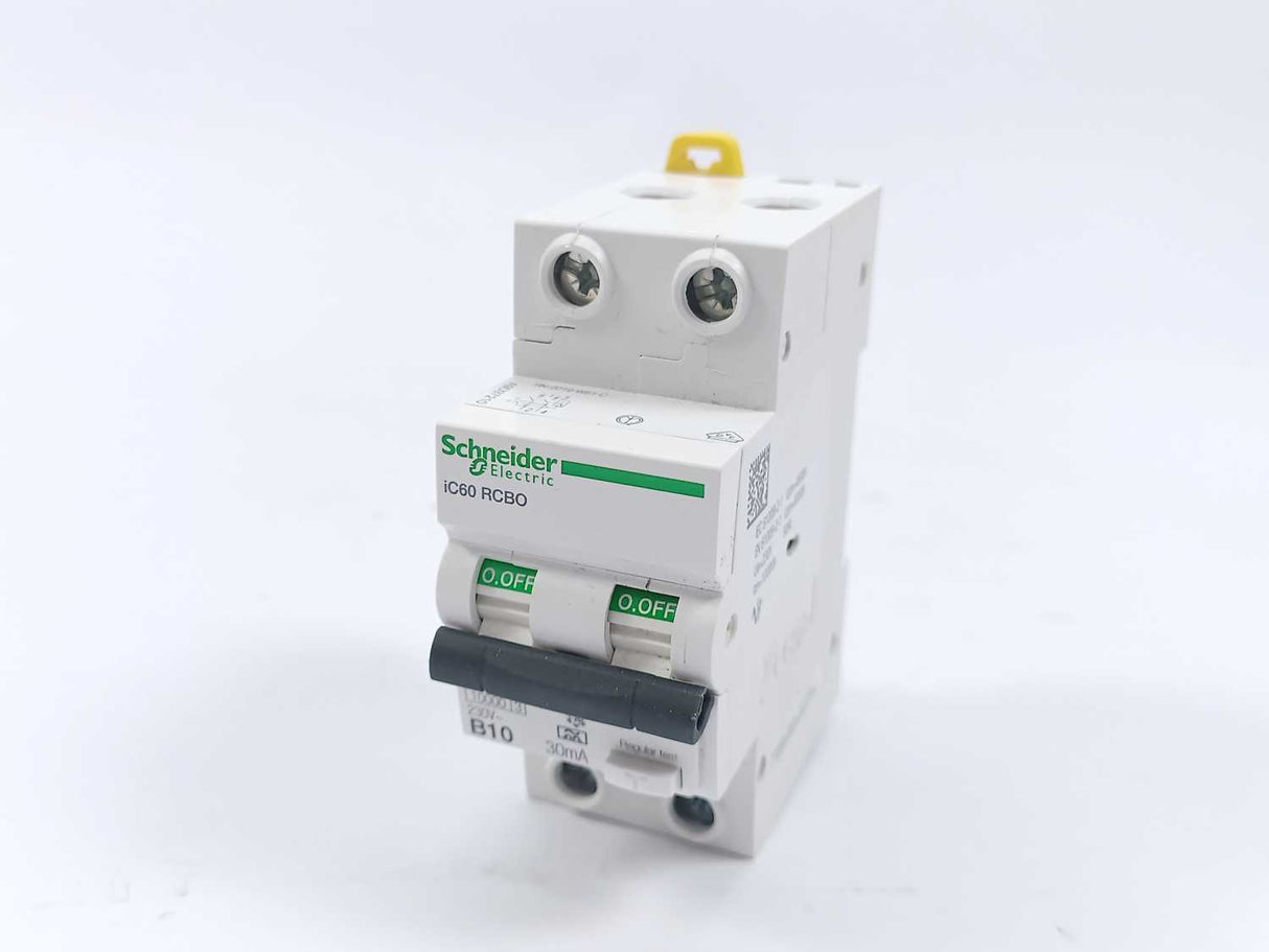 Schneider Electric A9D37210 Earth Leakage Circuit Breaker Batch 4. Pcs.