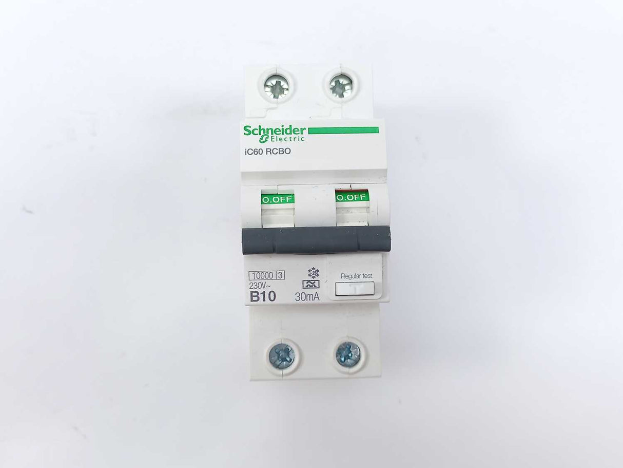 Schneider Electric A9D37210 Earth Leakage Circuit Breaker Batch 4. Pcs.