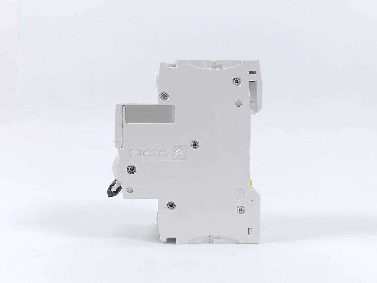Schneider Electric A9F04225 Miniature Circuit Breaker Batch 5 Pcs.