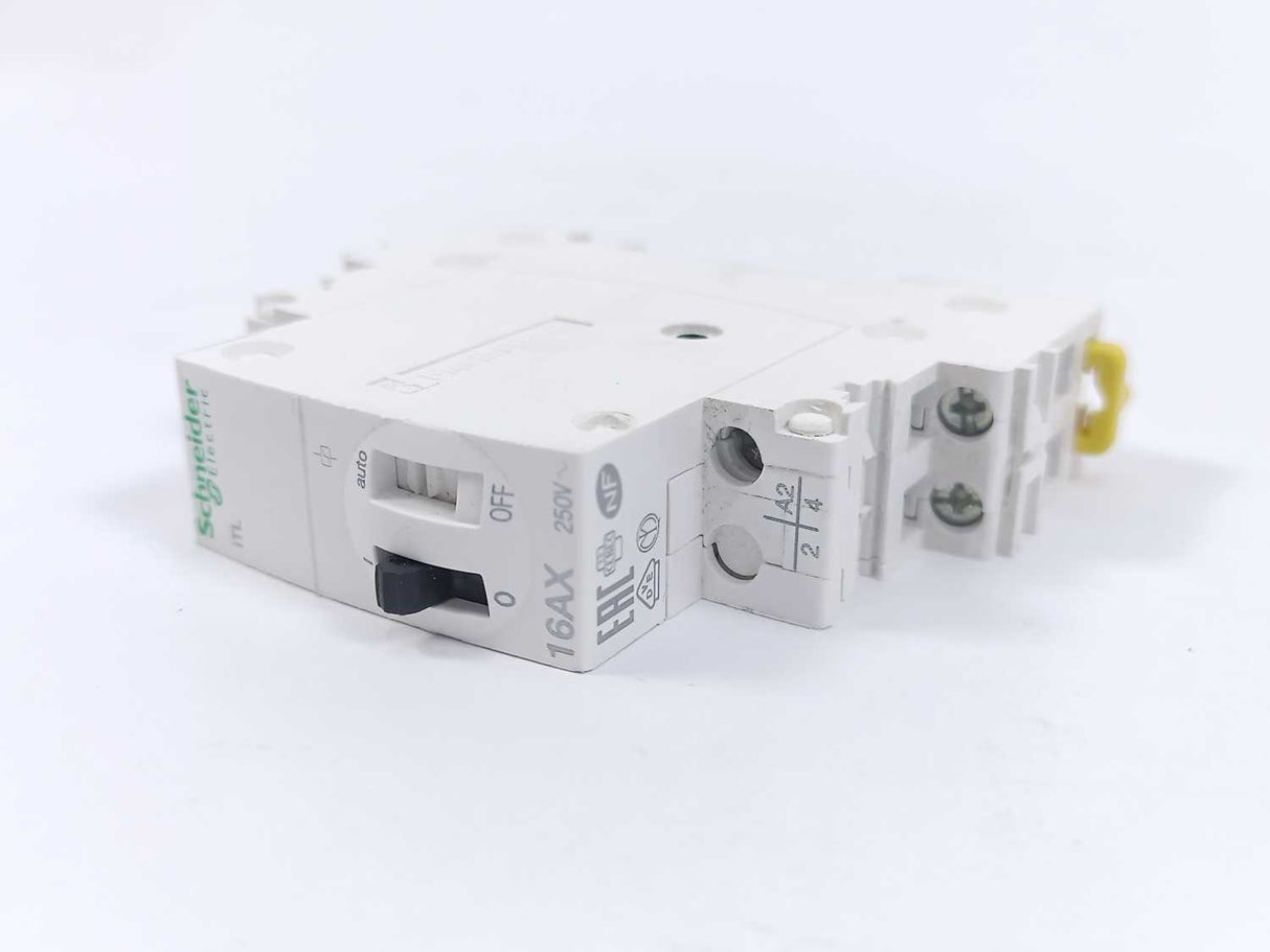 Schneider Electric A9C30212 Modular Impulse Relay Batch 12 pcs.