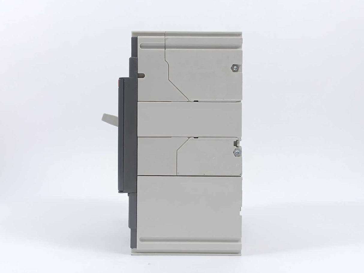 ABB 1SDA054271R1 Circuit Breaker, T4N 250 TMA 125-1250 4p F F InN=100%In