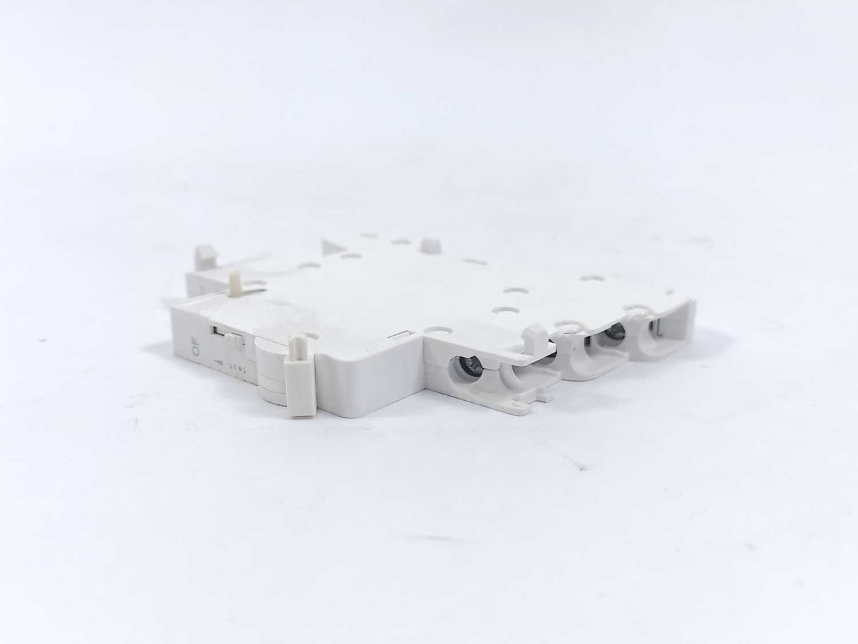 Schneider Electric A9N26924 Auxiliary Contact Batch 11 Pcs.