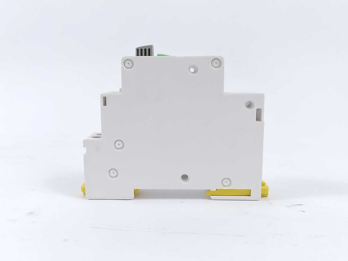 Schneider Electric A9E18036 iPB Push Button + Green Indicator Light Batch 10pcs.