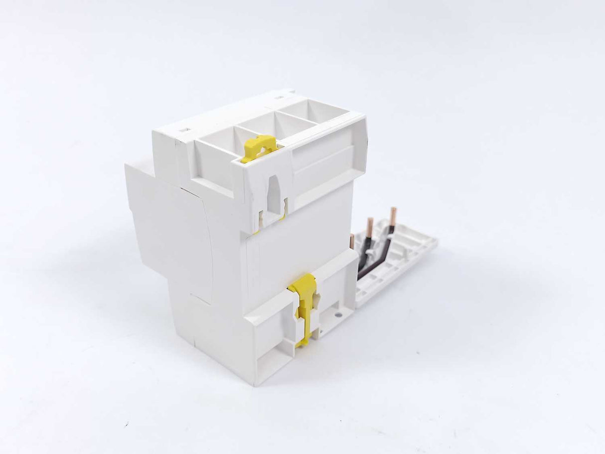 Schneider Electric A9W24463 Add-On Residual Current Device