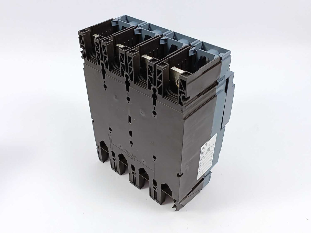Siemens 3VA1463-4GF42-0AA0 Circuit Breaker Frame 630S