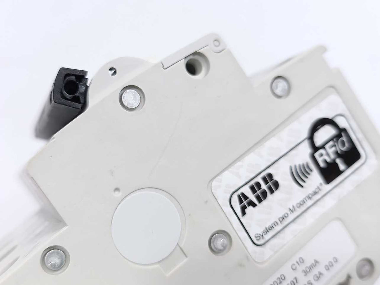 ABB 2CSR256140R1104 Residual Current Circuit Breaker, DS203NC C10 A30
