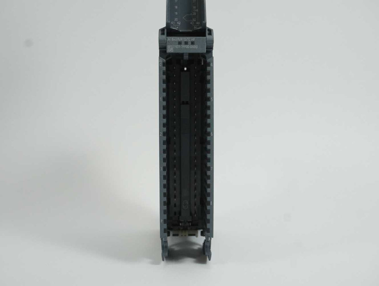 Siemens 6ES7 531-7PF00-0AB0 SIMATIC S7-1500 AI 8xU/R/RTD/TC HF
