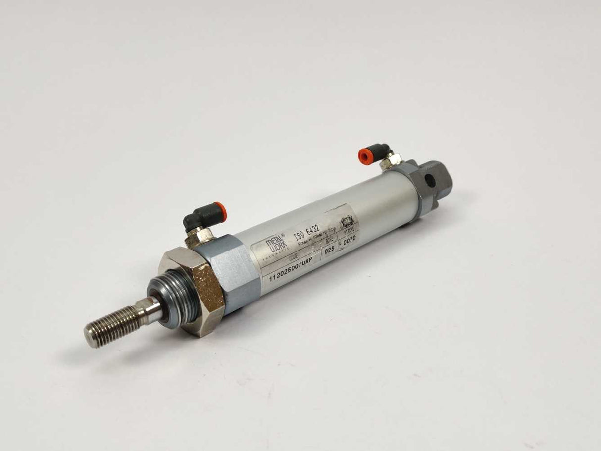 METAL WORK PNEUMATIC 1120250070XP Cylinder ISO 6432