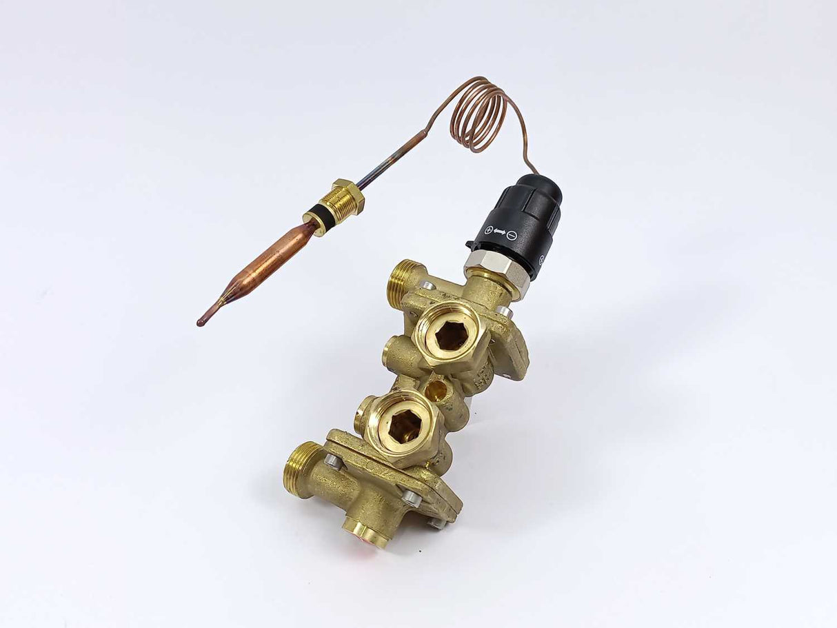 Danfoss 003L3903 IHPT+XB 06H-1-26 Temp. Controller and Heat Exchanger