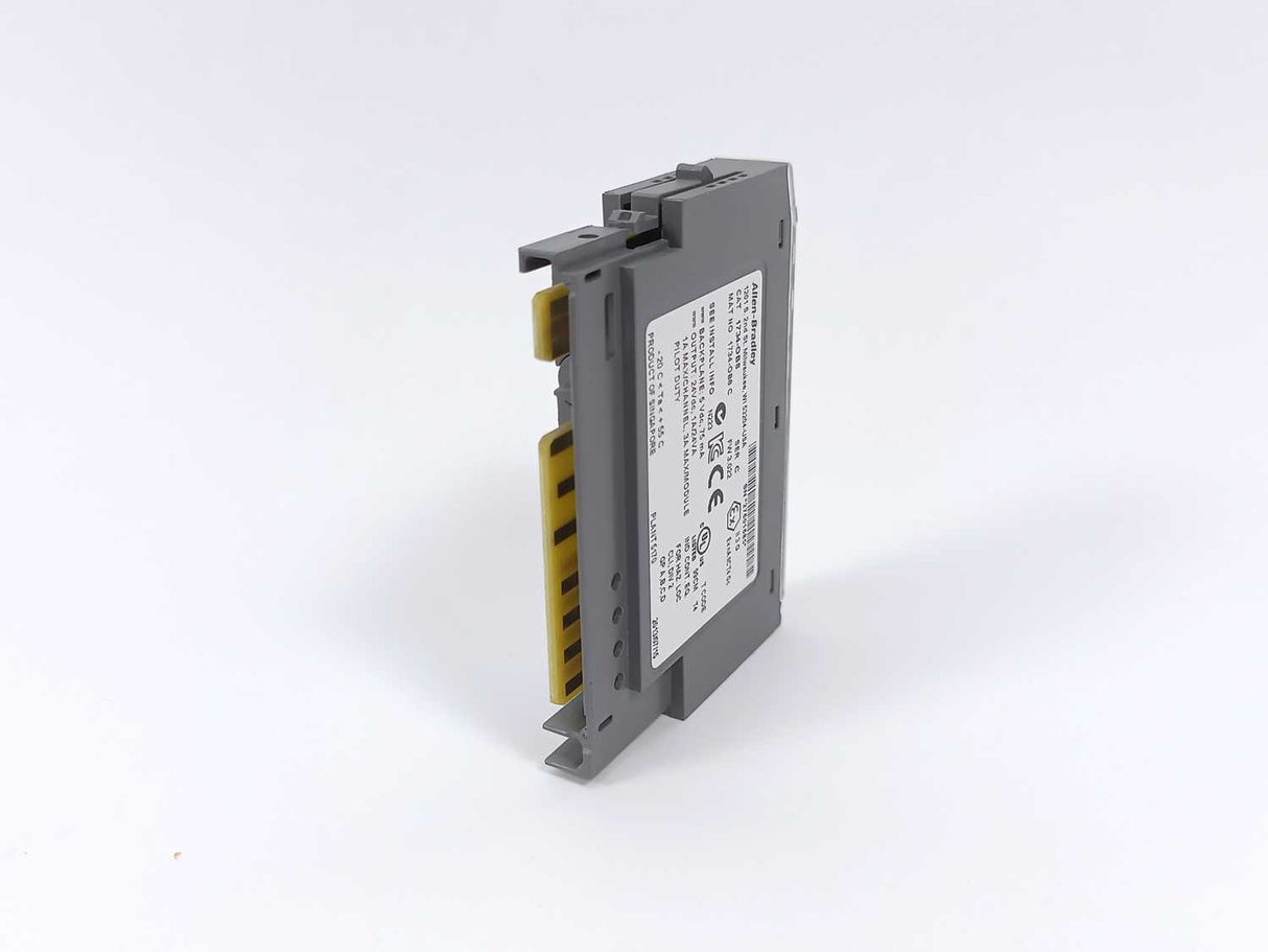 AB 1734-OB8 POINT I/O 8 Point Digital Output Module, w/ 1734-TOP