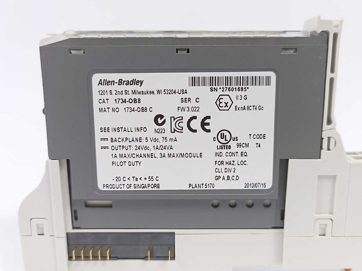 AB 1734-OB8 POINT I/O 8 Point Digital Output Module, w/ 1734-TOP