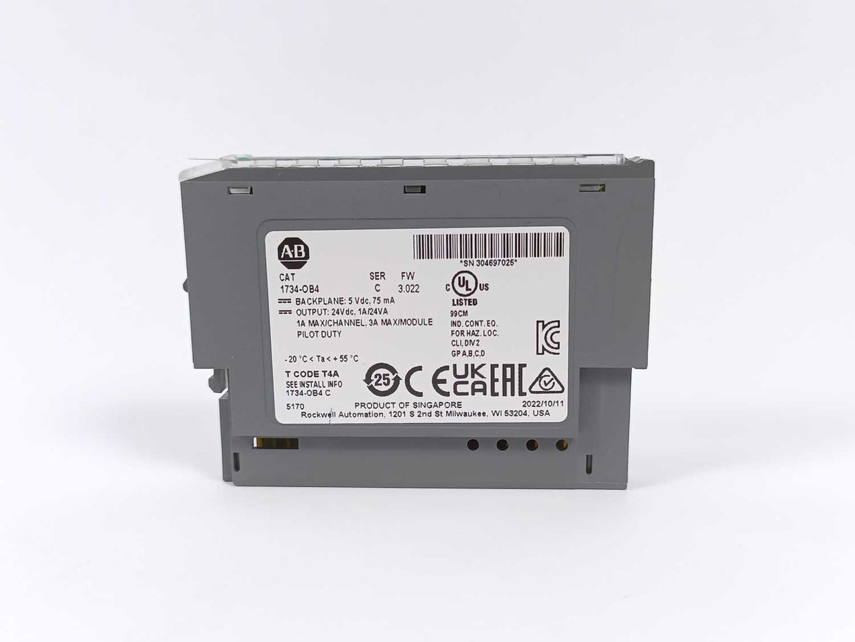 AB 1734-OB4 Ser. C, POINT I/O 4 Point Digital Output Module, w/ 1734-TOP