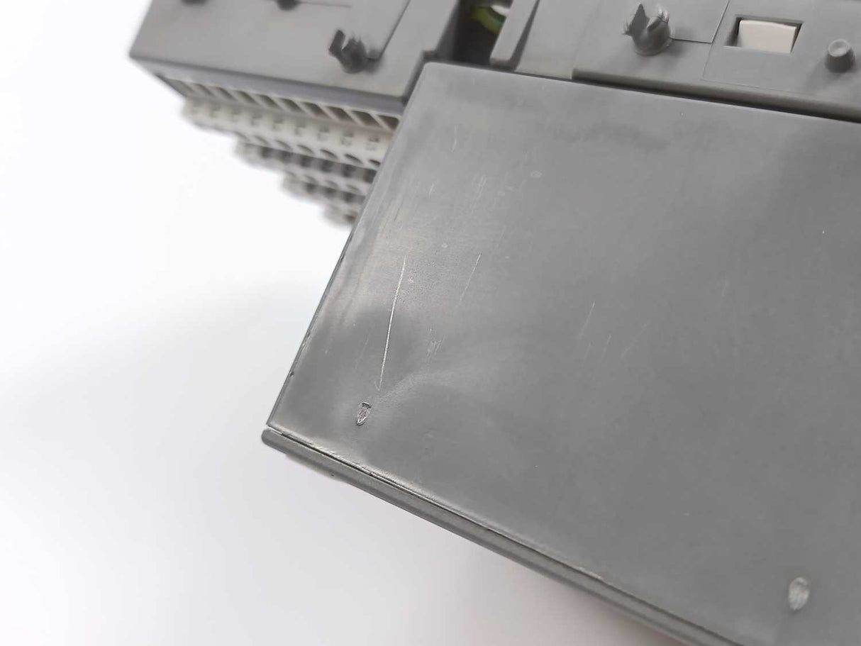 ABB 1SAP440100R0001 DC532-XC Digital I/O Module w/ 1SAP212200R0001