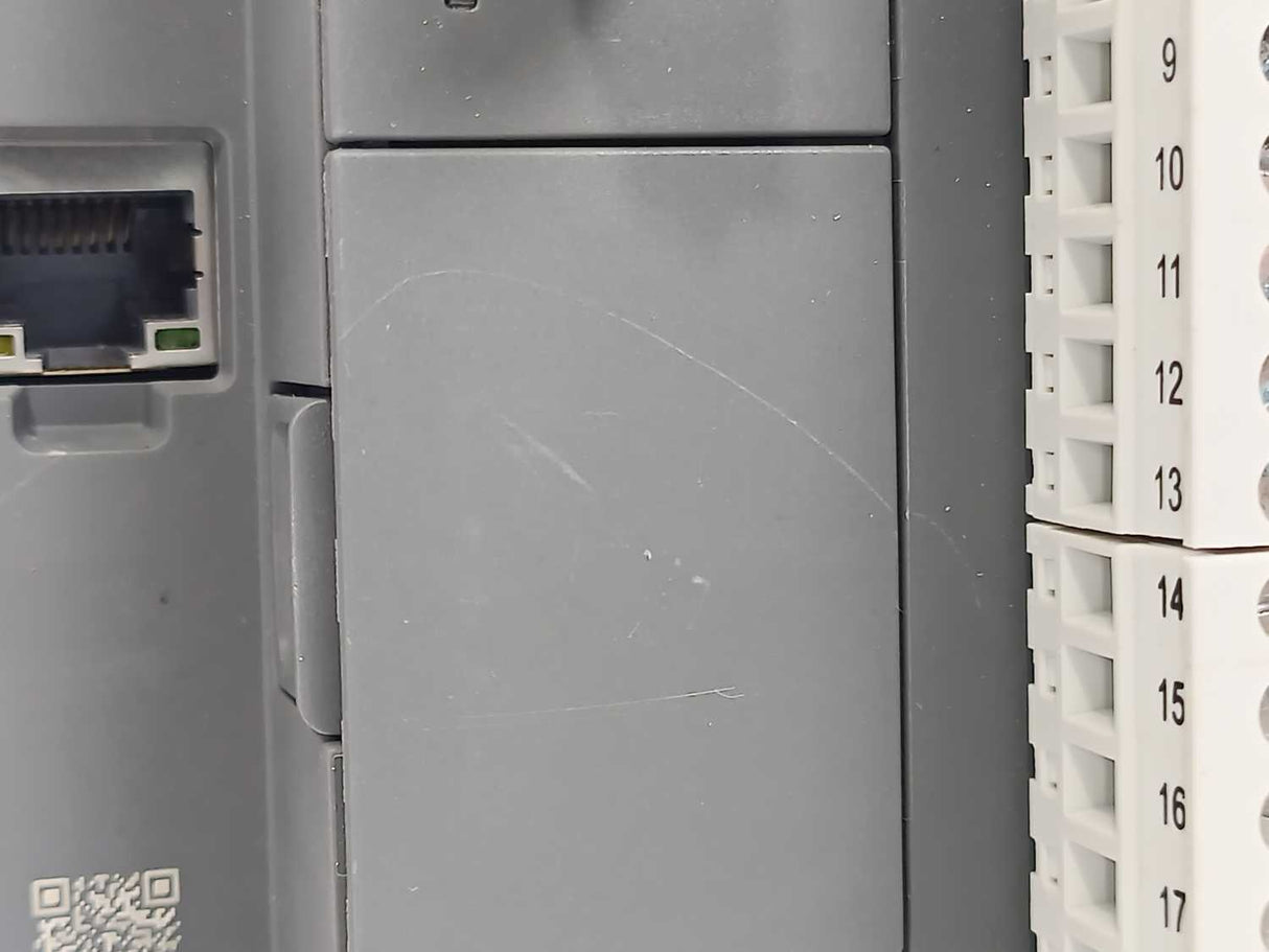 ABB 1SAP124000R0072 PM5052-T-ETH Processor Module. Memory 4MB.