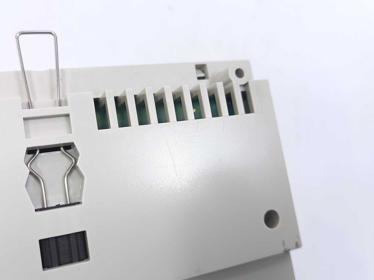 Schneider Electric 170ADI35000 TSX Momentum I/O Base, 24VDC-32PT IN