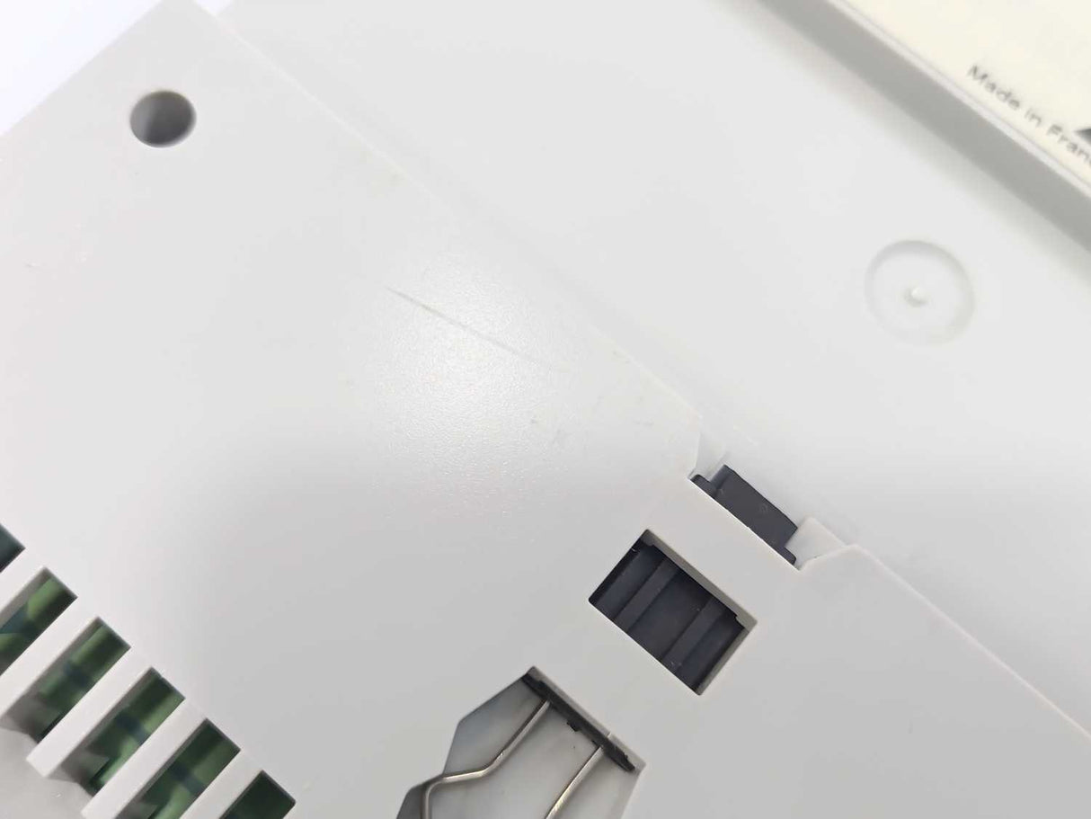 Schneider Electric 170ADO34000 TSX Momentum I/O Base, 24VDC-16PT OUT 0.5A