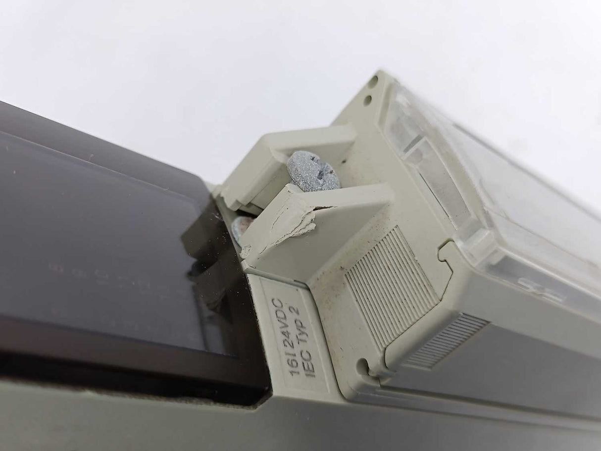 Schneider Electric TSXDEY16D2 Modicon Premium w/ TSXBLY01 Terminal Block