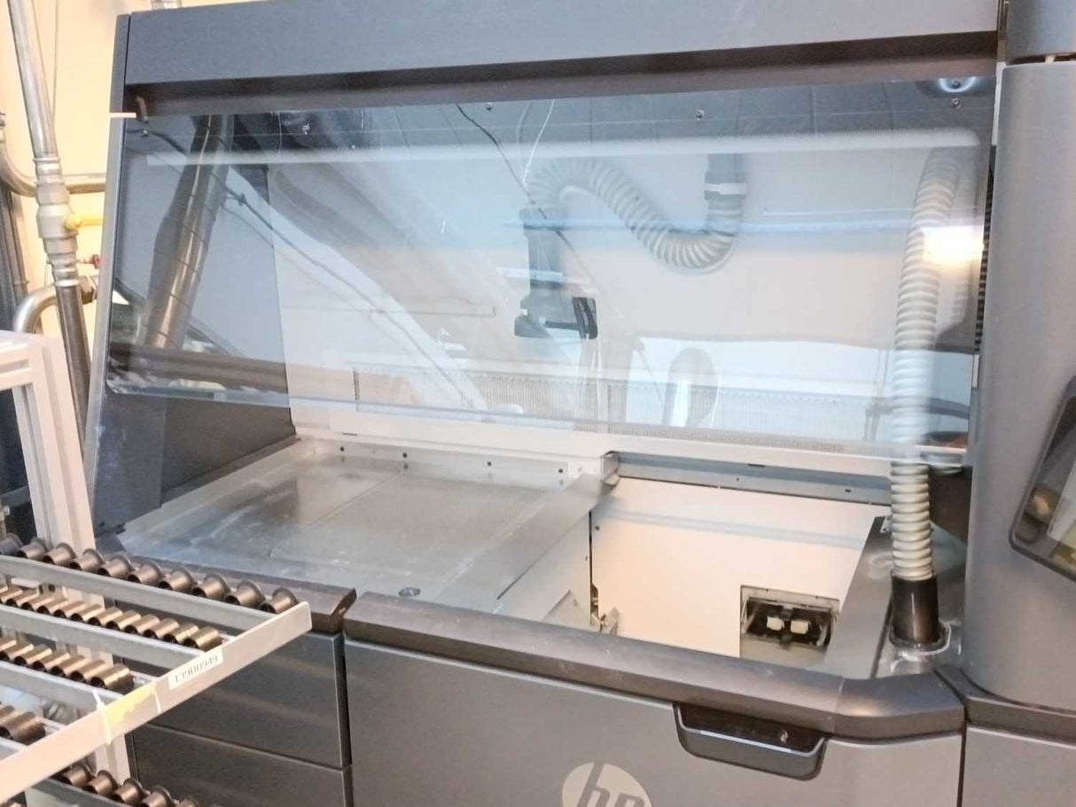 HP 2YG74A Jet Fusion 3D 4210 Processing Station with Fast Cooling