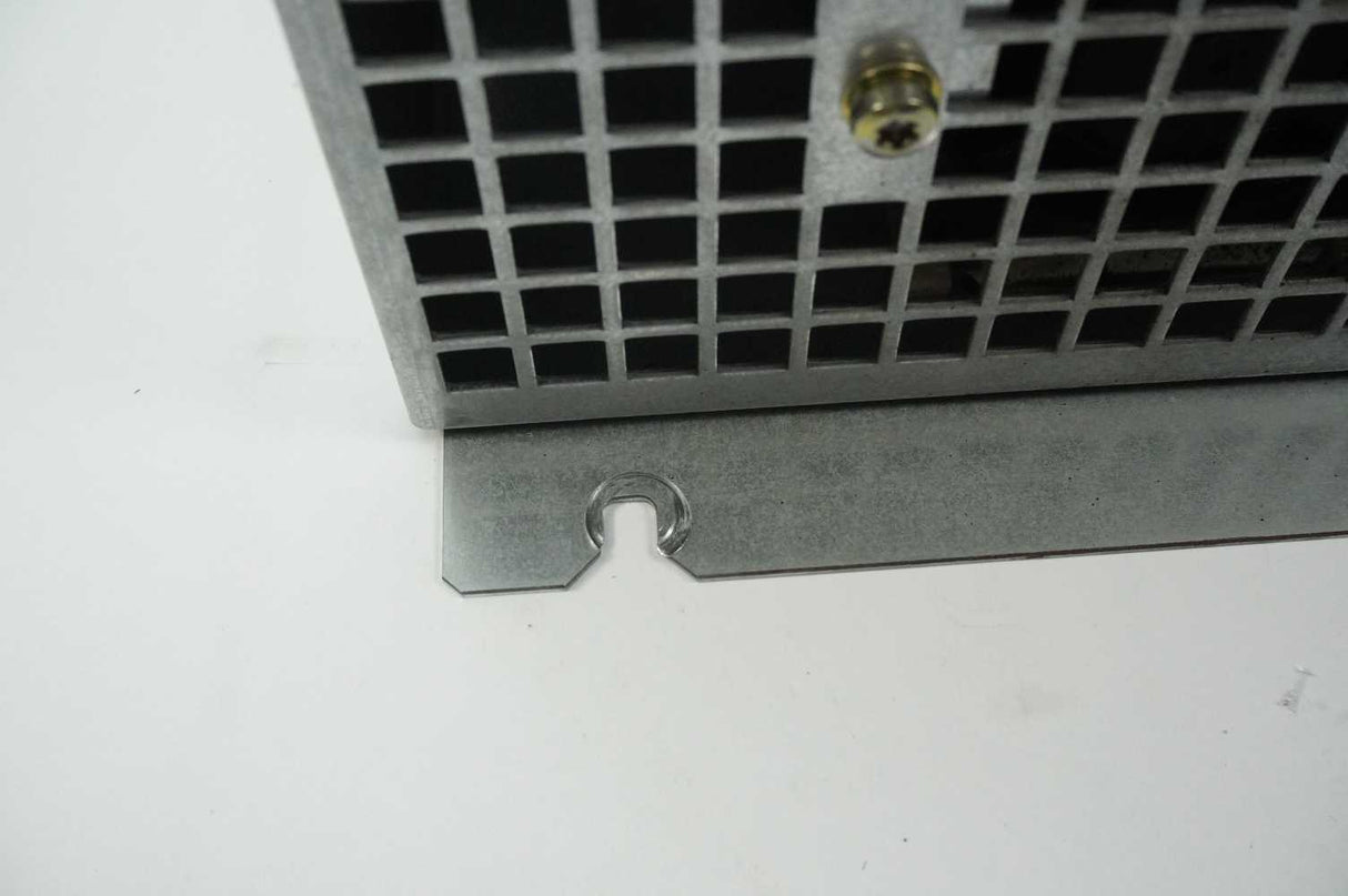 Siemens 6SN1145-1BA02-0CA1 SIMODRIVE 611 E/R Module INT. 36/47kw