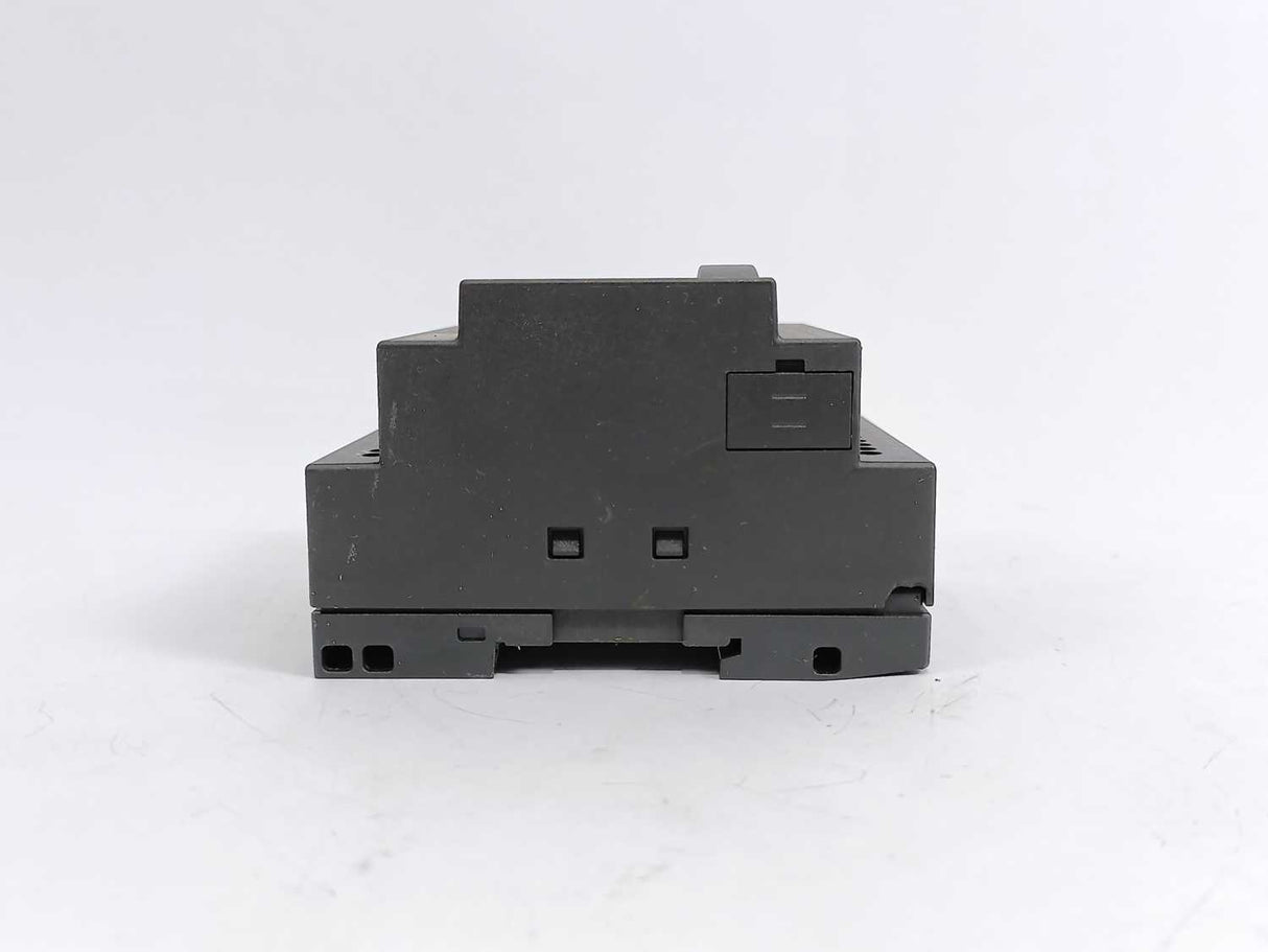 Siemens 6ED1 052-2MD00-0BA6 LOGO! Output Module, 4xRELAY/10A, DC 12/24V