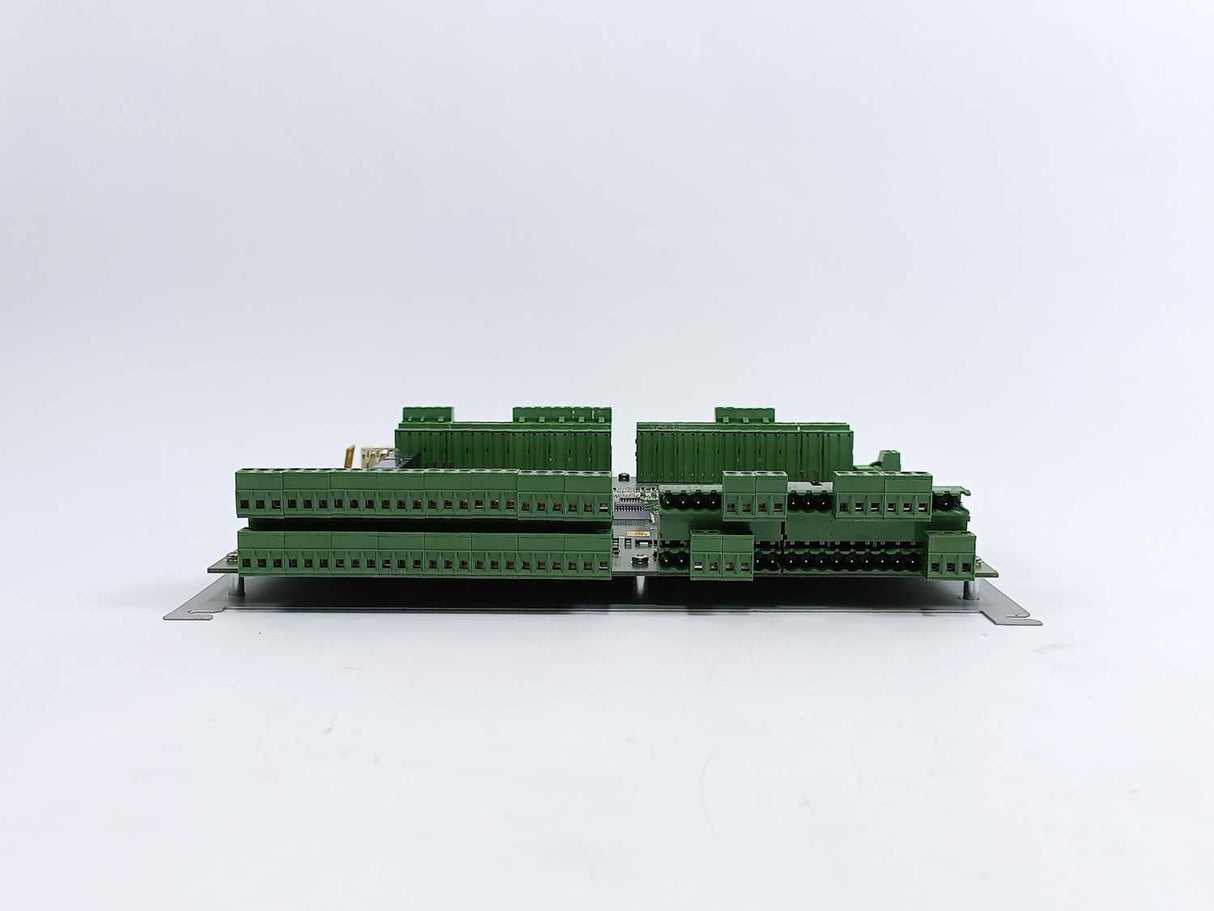 Siemens S24246-A2500-A1-08 Eight Reader Interface, ADE5300