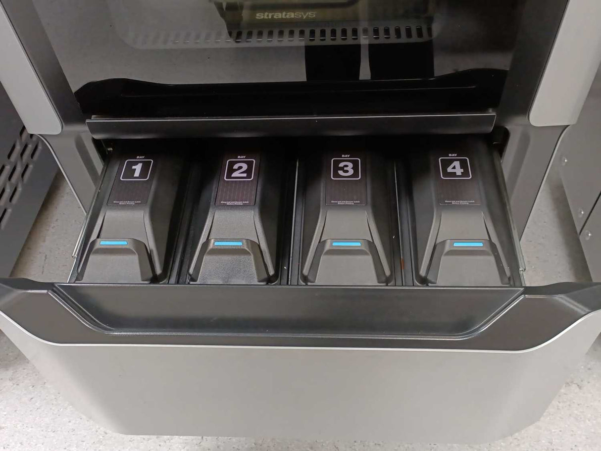 Stratasys F370 3D printer, 123-30000, 100-240V, 12-7A, 50/60Hz