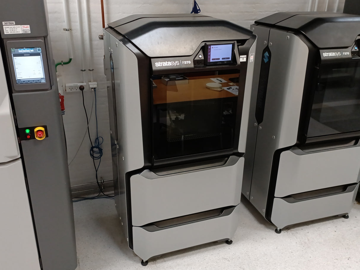 Stratasys F370 3D printer, 123-30003, 100-240V, 12-7A, 50/60Hz
