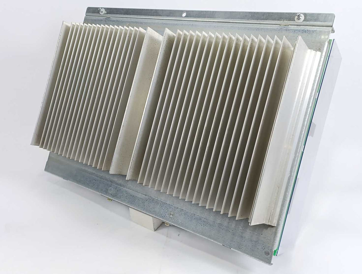 Fanuc A16B-2000-0063/05CR Servo Amplifier w/ A16B-3200-0440/04C & Heatsink