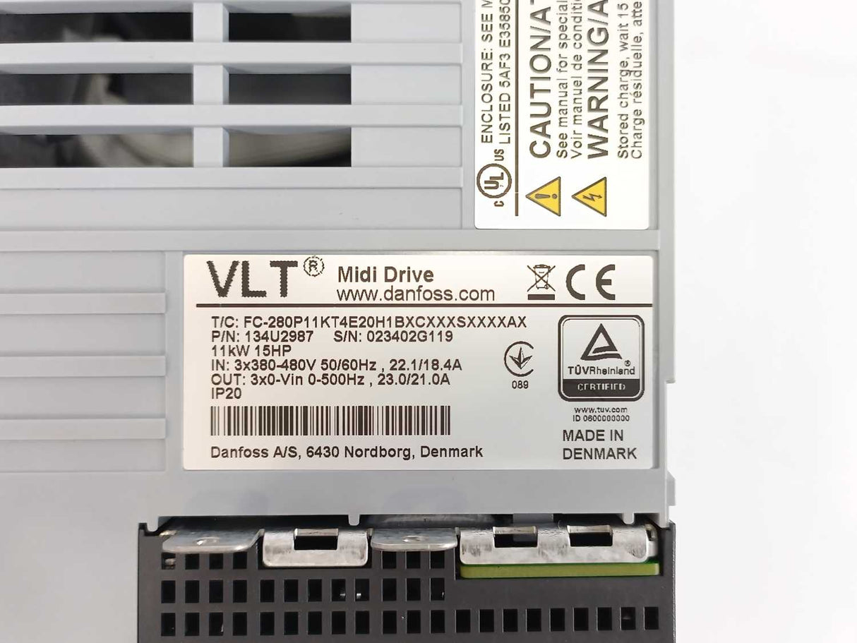 Danfoss 134U2987 VLT Midi Drive FC-280P11KT4E20H1BXCXXXSXXXXAX