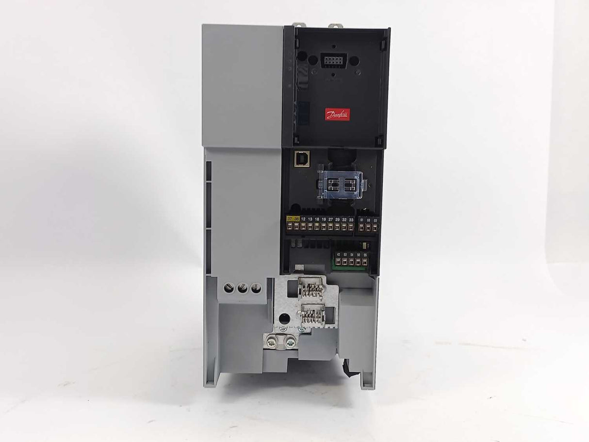 Danfoss 134U2987 VLT Midi Drive FC-280P11KT4E20H1BXCXXXSXXXXAX