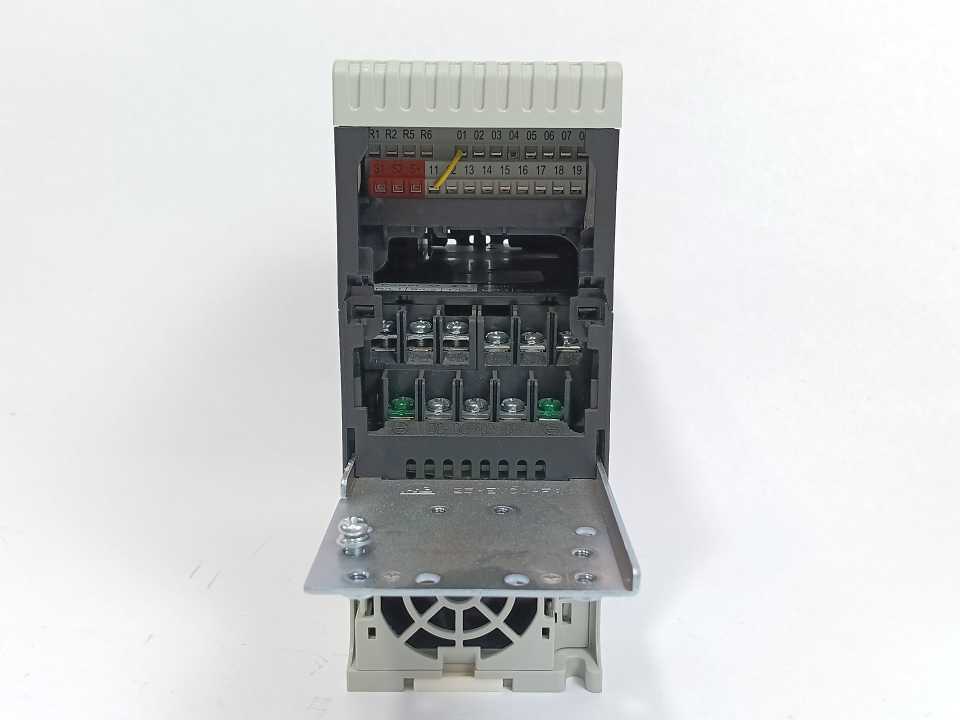 AB 25B-D2P3N114 Series A PowerFlex 525 AC Drive 0.75kW / 1.0HP