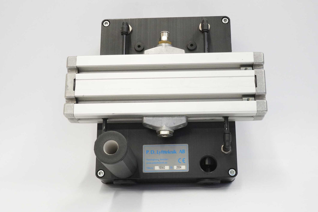 P.D. Lyftteknik AB 110563 Vacuum Gripper Assembly with Pneumatic Cylinder