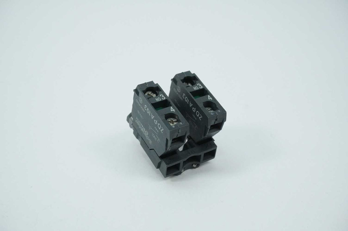 Schneider Electric XD5PA12 Contact Block