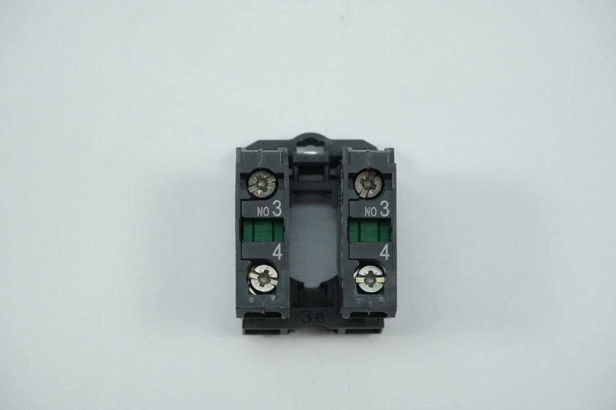 Schneider Electric XD5PA12 Contact Block