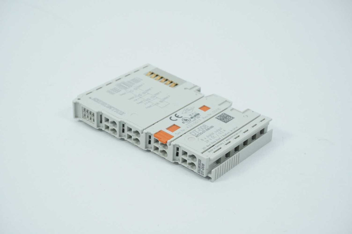 Schneider Electric AKT2G-DT-008-000 DT-008 8x Digital Output Module