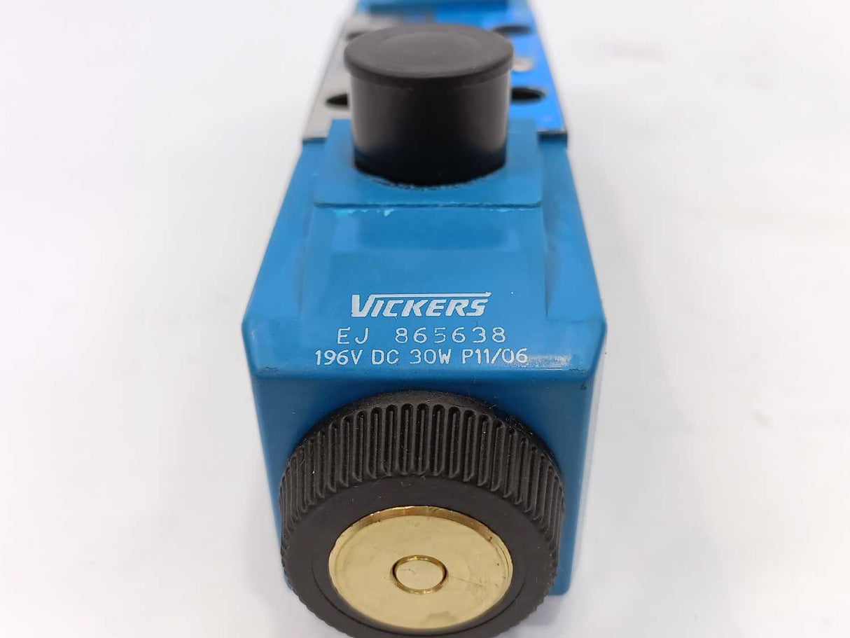 Eaton Vickers DG4V-3-6C-M-U-EJ7-60 Valve 694303, K06SA