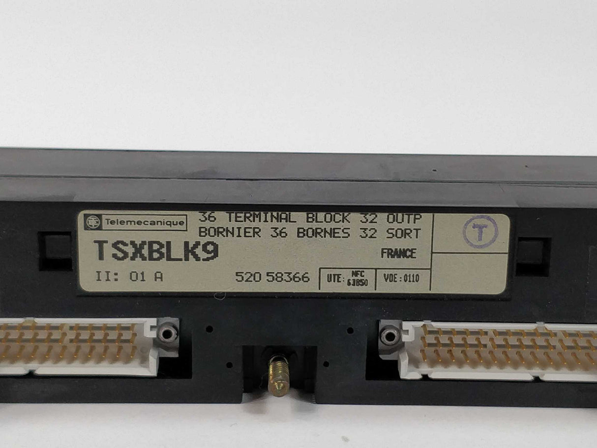 TELEMECANIQUE TSXBLK9 Terminal Block