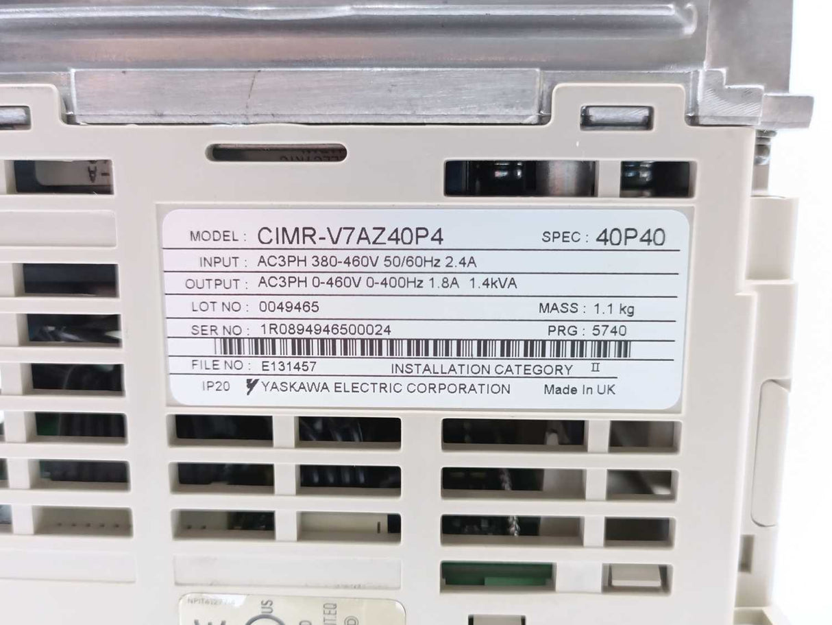 OMRON / YASKAWA CIMR-V7AZ40P4