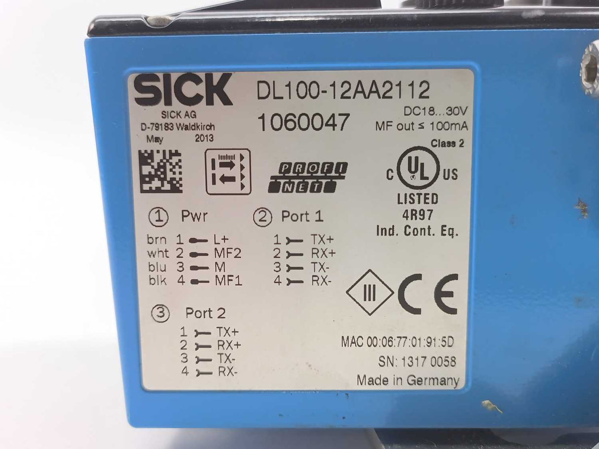 SICK DL100-12AA2112 1060047 Distance Sensor + mounting bracket