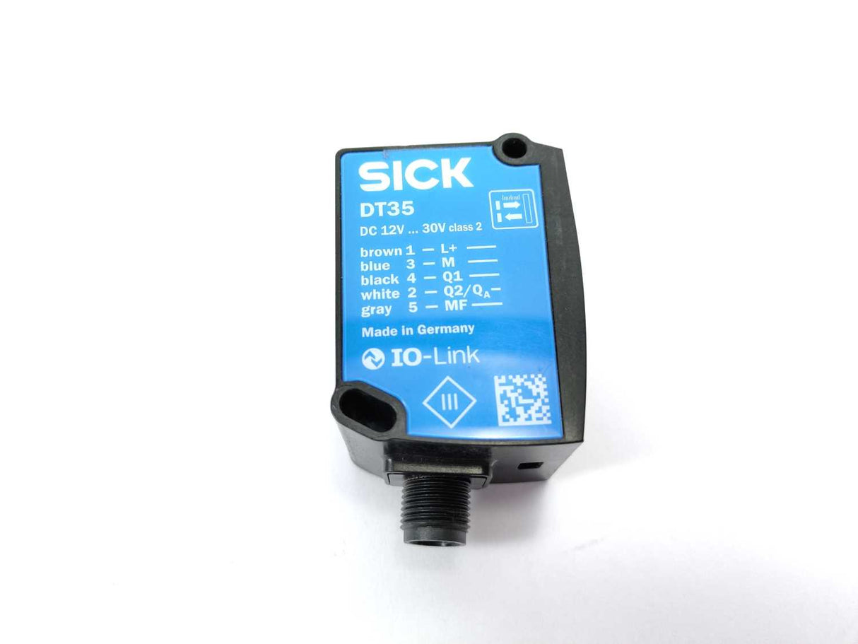 SICK 1057651 distance sensor DT35-B15551