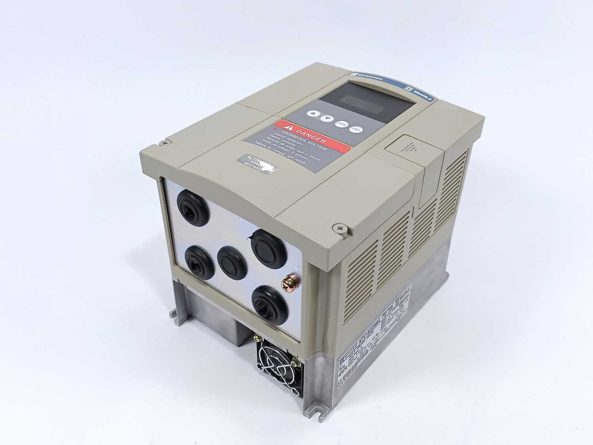 TELEMECANIQUE ATV18U29N4 ALTIVAR18 2,9KVA 380/460V