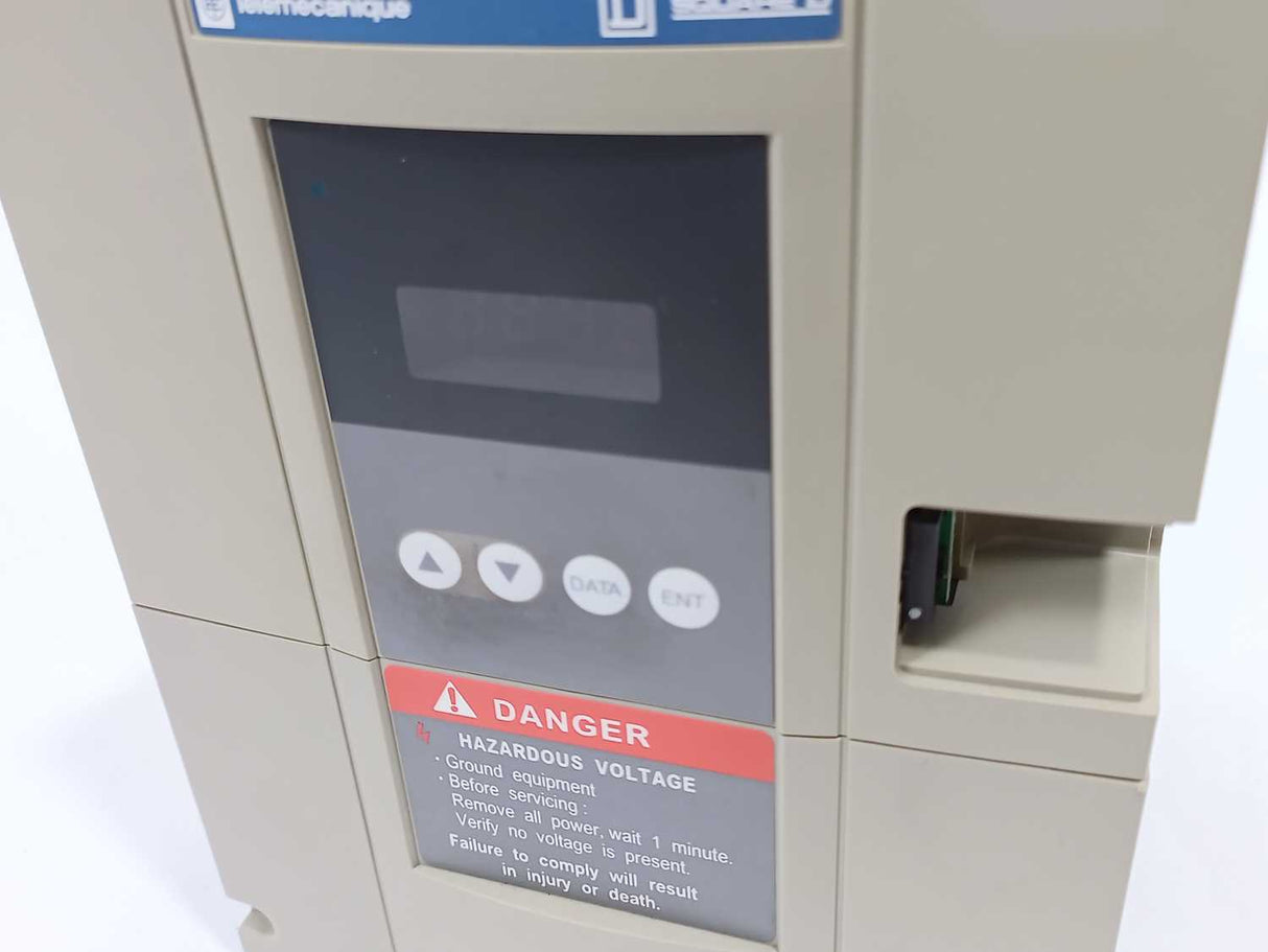 TELEMECANIQUE ATV18U29N4 ALTIVAR18 2,9KVA 380/460V