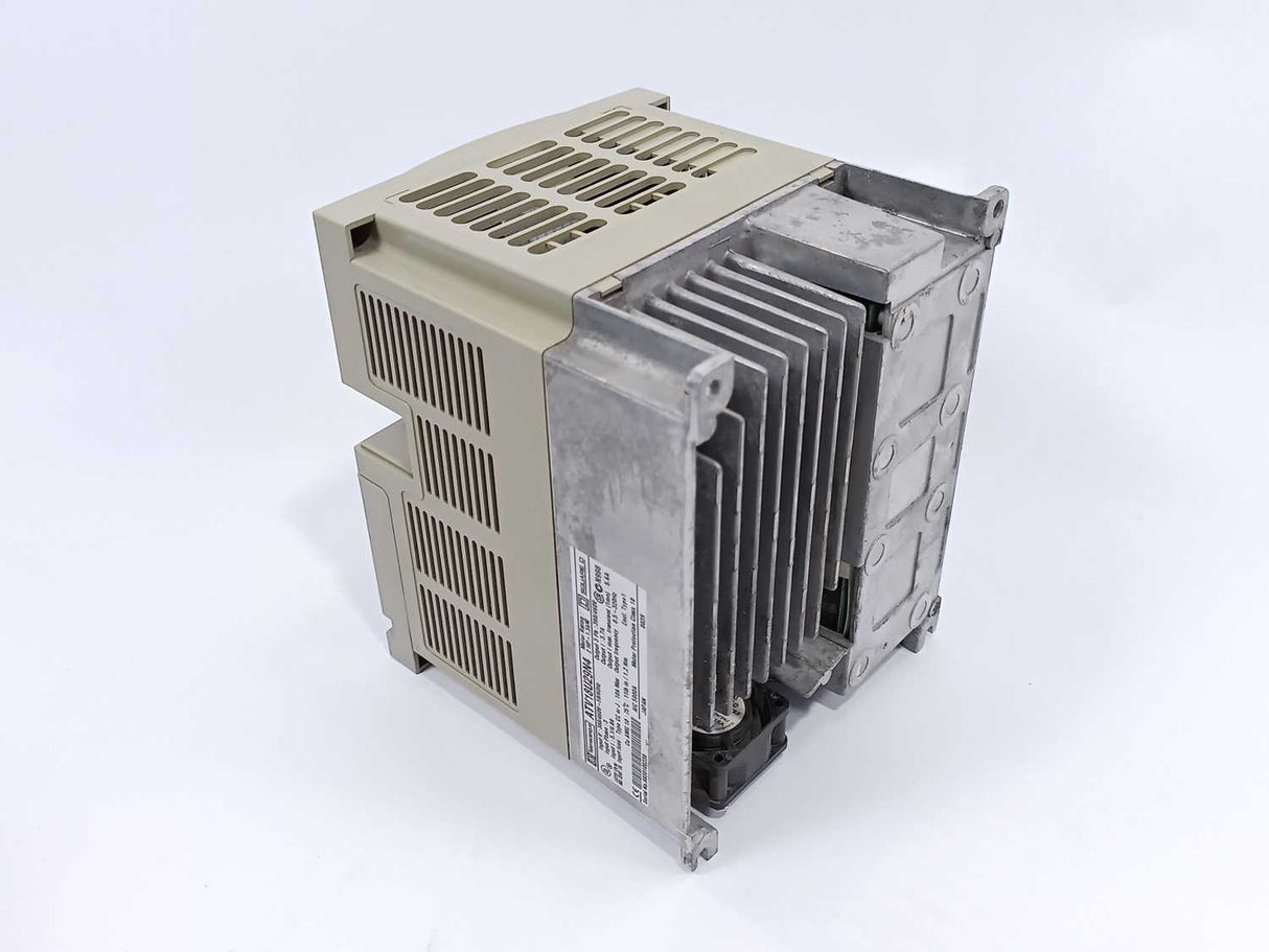 TELEMECANIQUE ATV18U29N4 ALTIVAR18 2,9KVA 380/460V