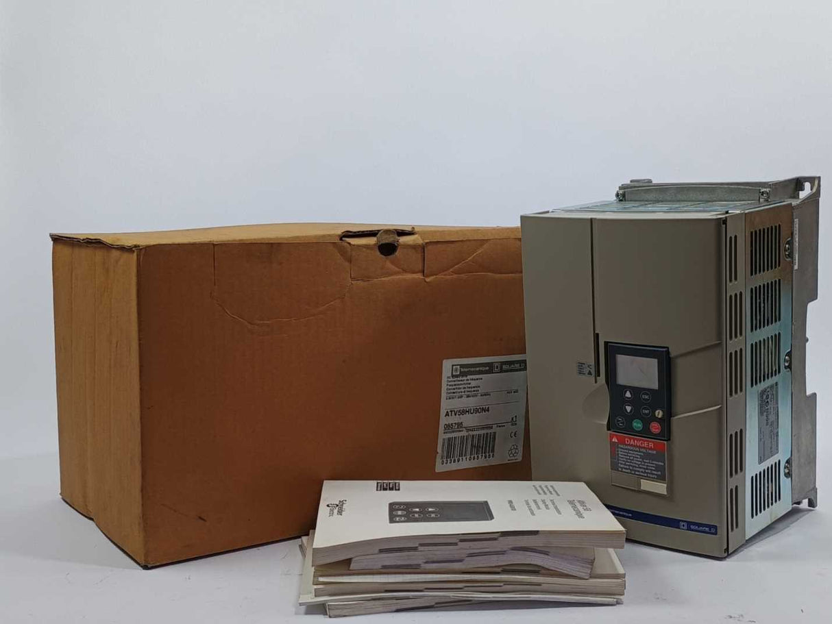 TELEMECANIQUE ATV58HU90N4 5.5kW AC Speed Drive