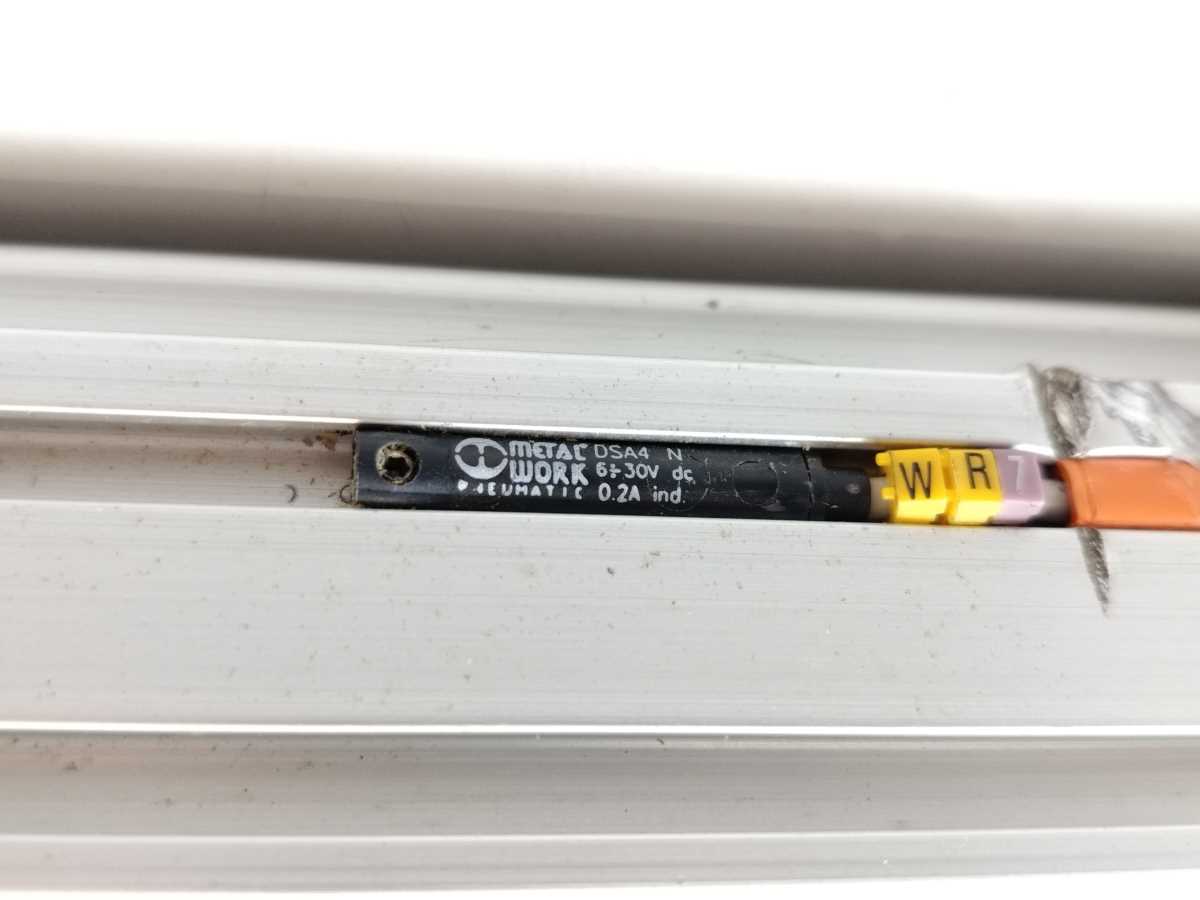 Metal Work 270Z40A550CN Rodless Cylinder w/ 1x DSA4 N Hall Effect Sensor