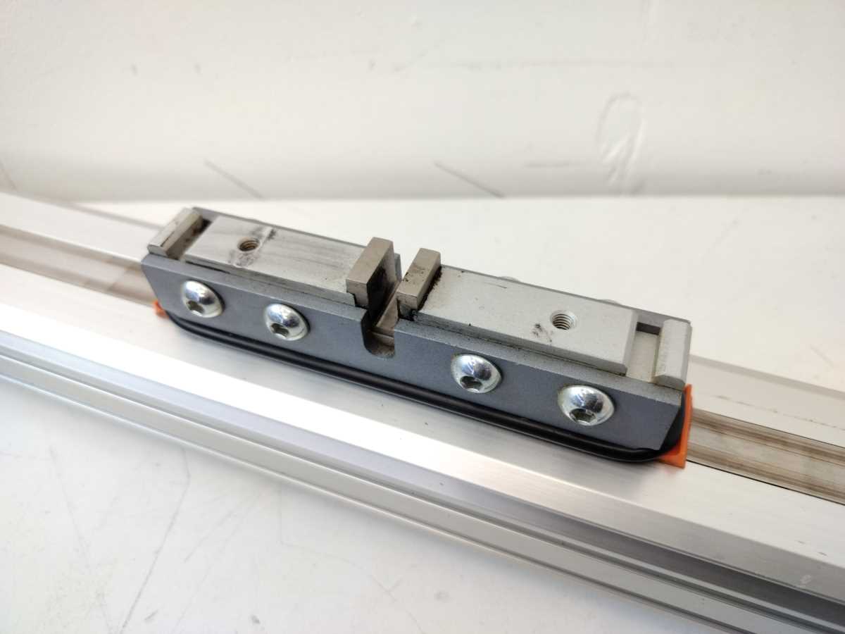 Metal Work 270Z40A550CN Rodless Cylinder w/ 1x DSA4 N Hall Effect Sensor