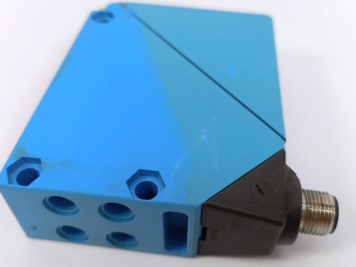 SICK 1019229 WT34-B410 Photoelectric Proximity Sensor