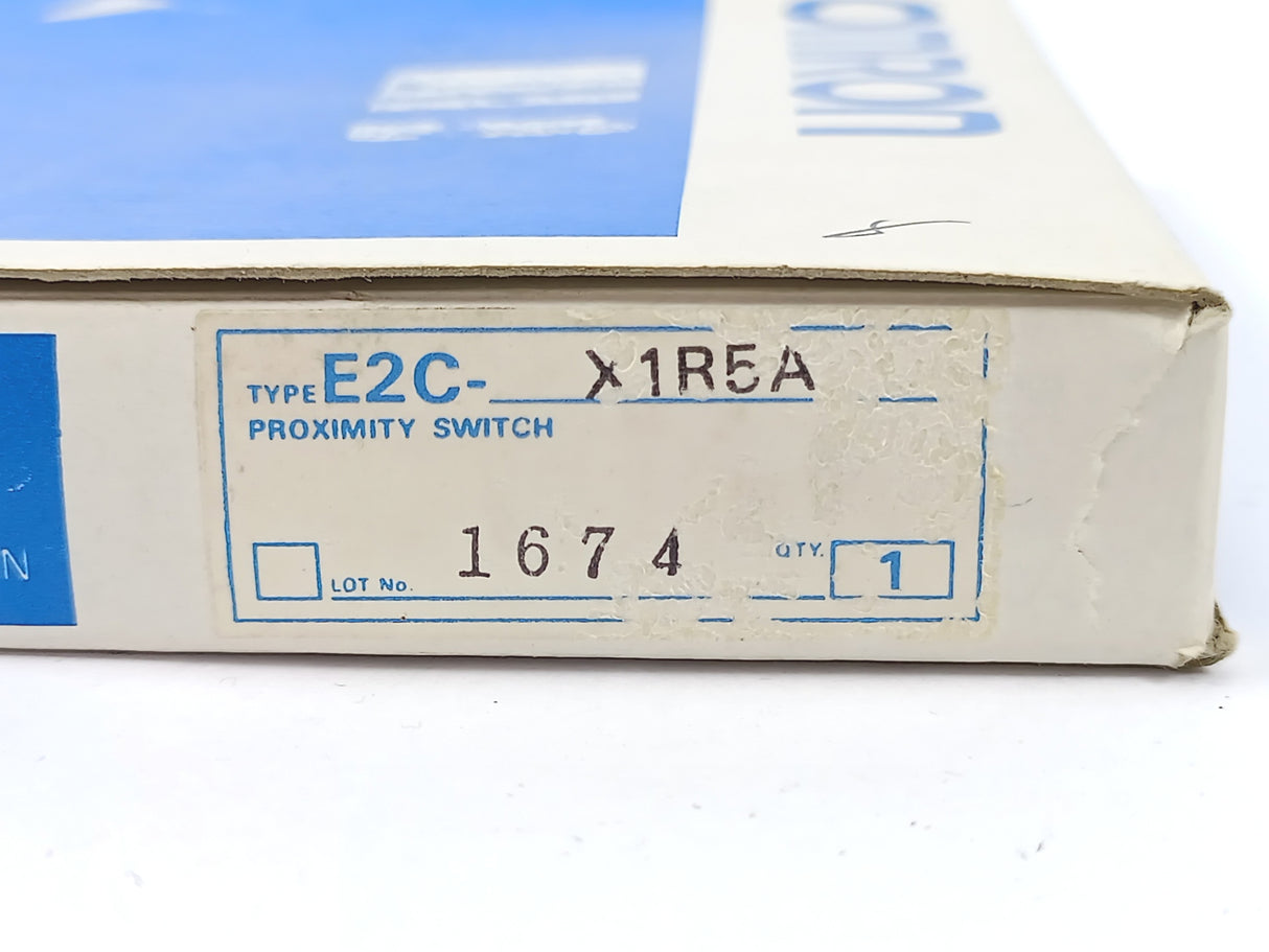OMRON E2C-X1R5A Proximity Sensor